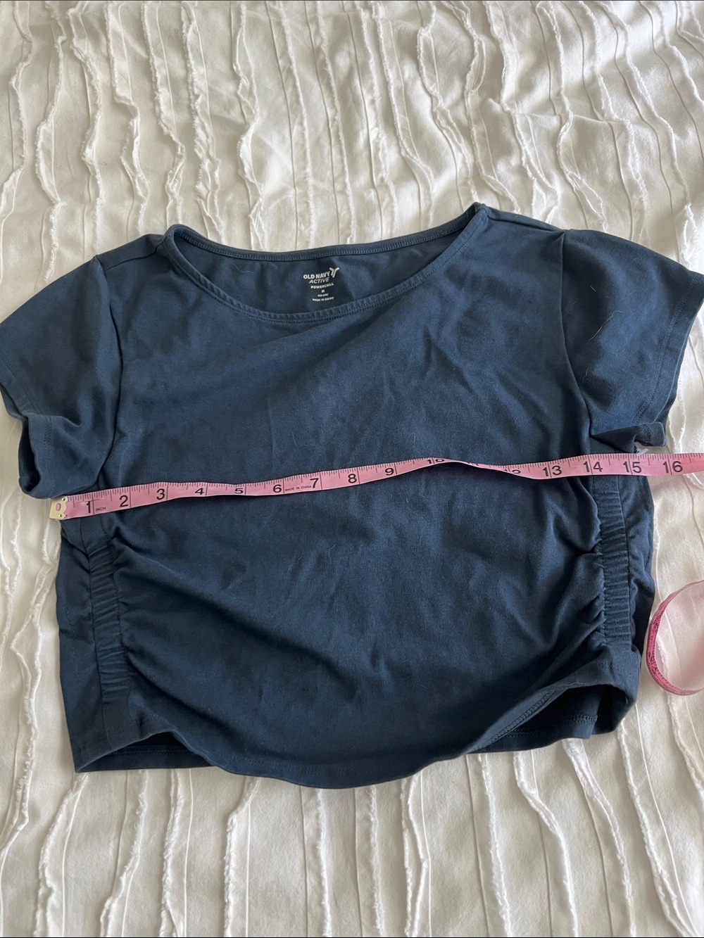 Old Navy Navy Short-Sleeve Ruched Side Athletic Crop Top - Picture 3 of 6